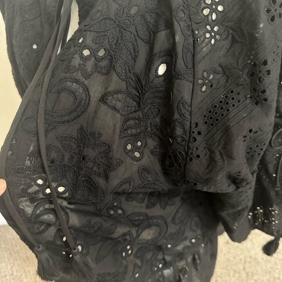 ANTHROPOLOGIE MAEVE Size one size Kimono Eyelet Black Tie Tassels Neck Arm - Picture 8 of 11